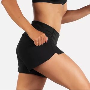 Woman’s Black Brooks Shorts (S)